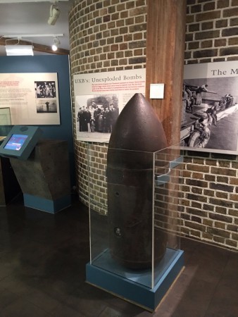 Un obus de la guerre! Museum of London Docklands